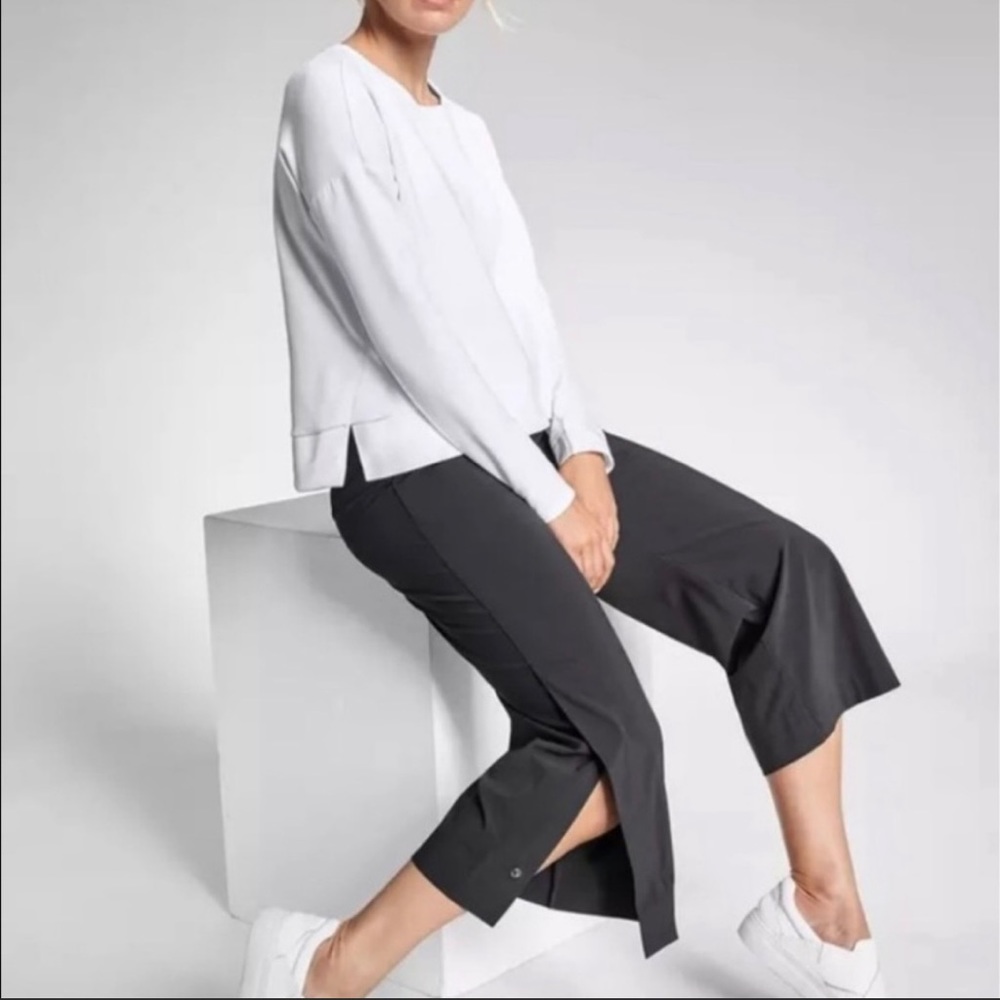Athleta | Tribeca Black Crop Pants 6